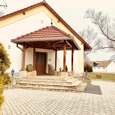 Guest house Cavaletti Vendeghaz *
